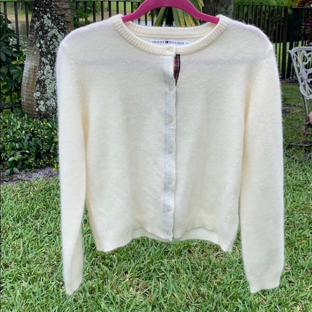 Tommy Hilfiger sweater